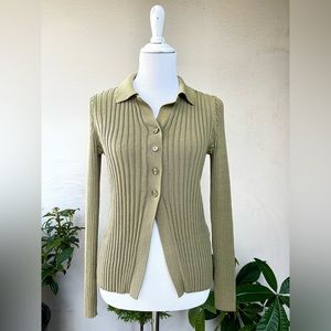 NA-KD Fashion Ribbed Knit Long Sleeve Top in Olive / Khaki Green, size L